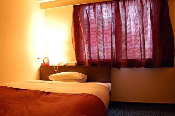 Hiroshima Ekimae Green Hotel Ruang foto