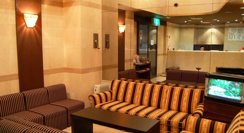 Hiroshima Ekimae Green Hotel Bagian luar foto